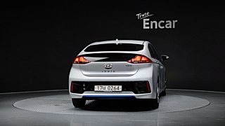 HYUNDAI IONIQ HYBRID 2016