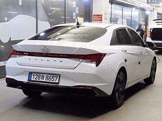 HYUNDAI AVANTE HYBRID CN7 2022