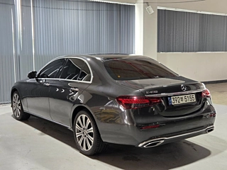 MERCEDES BENZ E-CLASS W213 2021