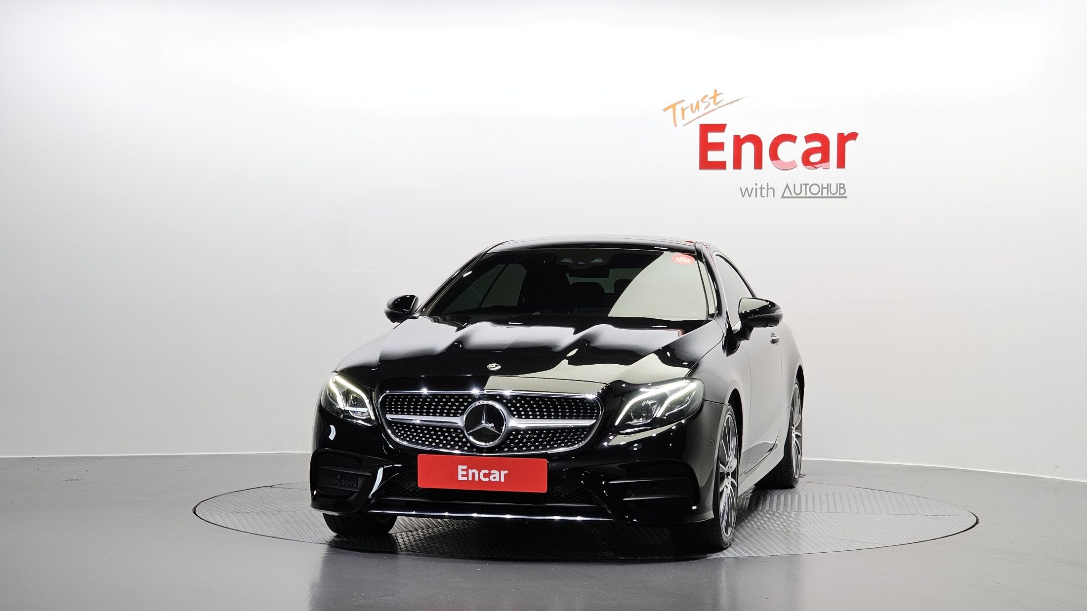 MERCEDES BENZ E-CLASS W213 2019