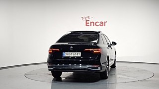 VOLKSWAGEN JETTA 2022