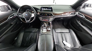 BMW 7-SERIES G11 2016
