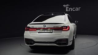 BMW 7-SERIES G11 2019