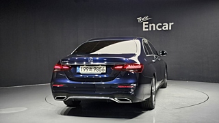 MERCEDES BENZ E-CLASS W213 2023