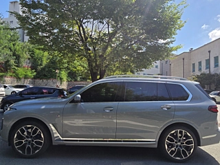 BMW X7 G07 2024