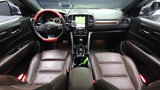SAMSUNG QM6 2020