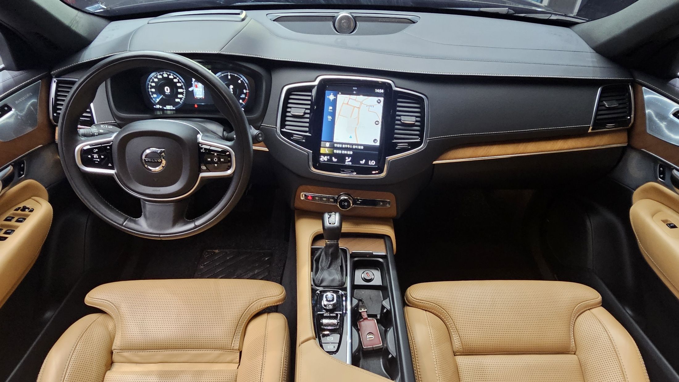 VOLVO XC90 2019