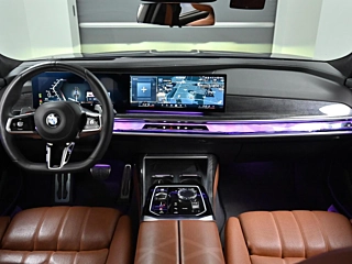BMW 7-SERIES G70 2022