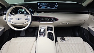 GENESIS GV70 2023
