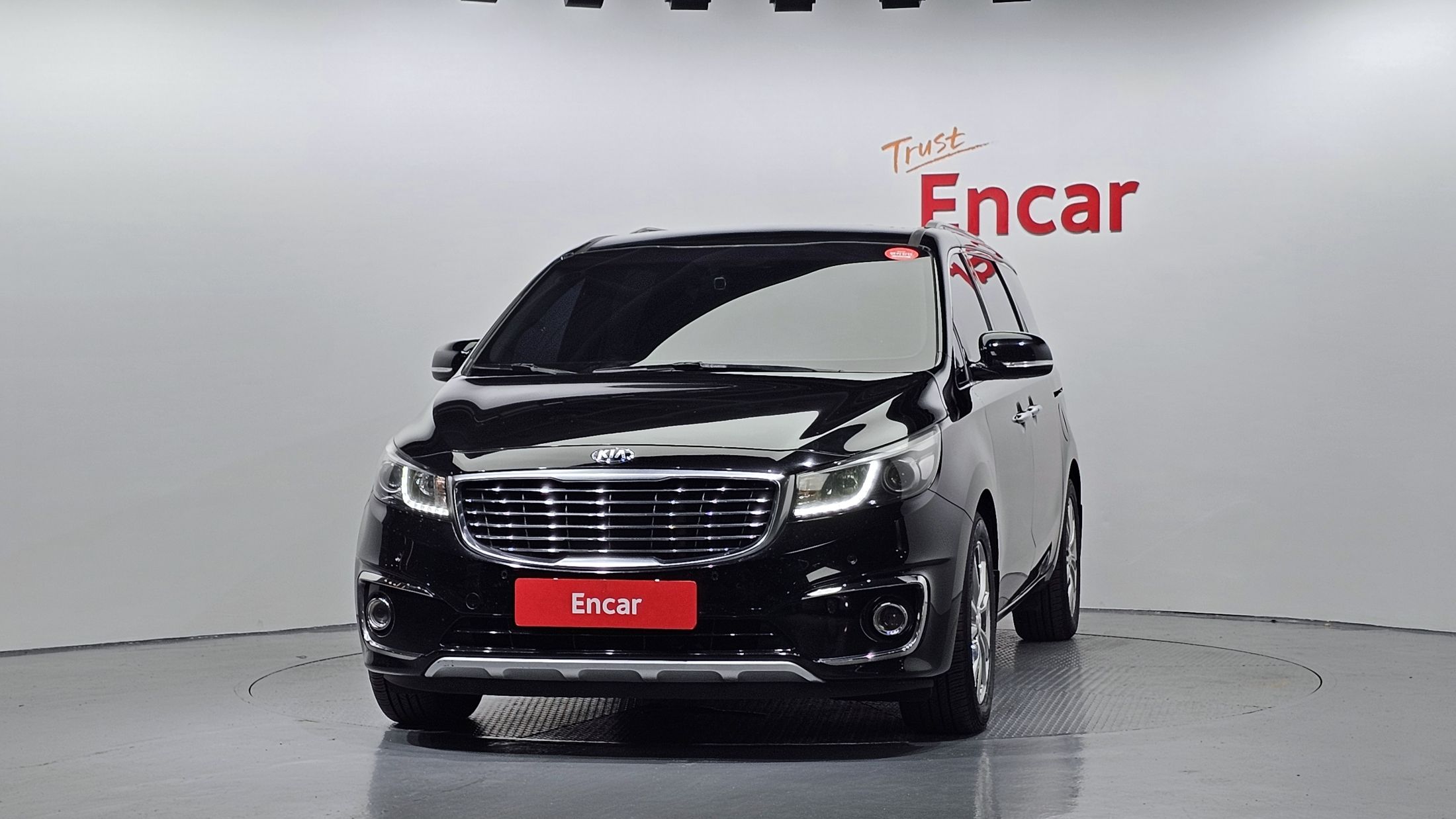 KIA CARNIVAL 2017