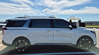 KIA CARNIVAL 2024