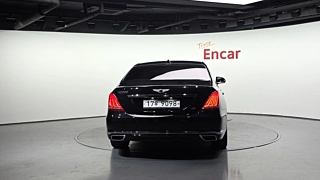 GENESIS EQ900 2018