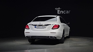 MERCEDES BENZ E-CLASS W213 2020