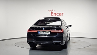 BMW 7-SERIES G11 2020