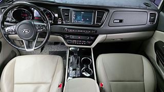 KIA CARNIVAL 2019