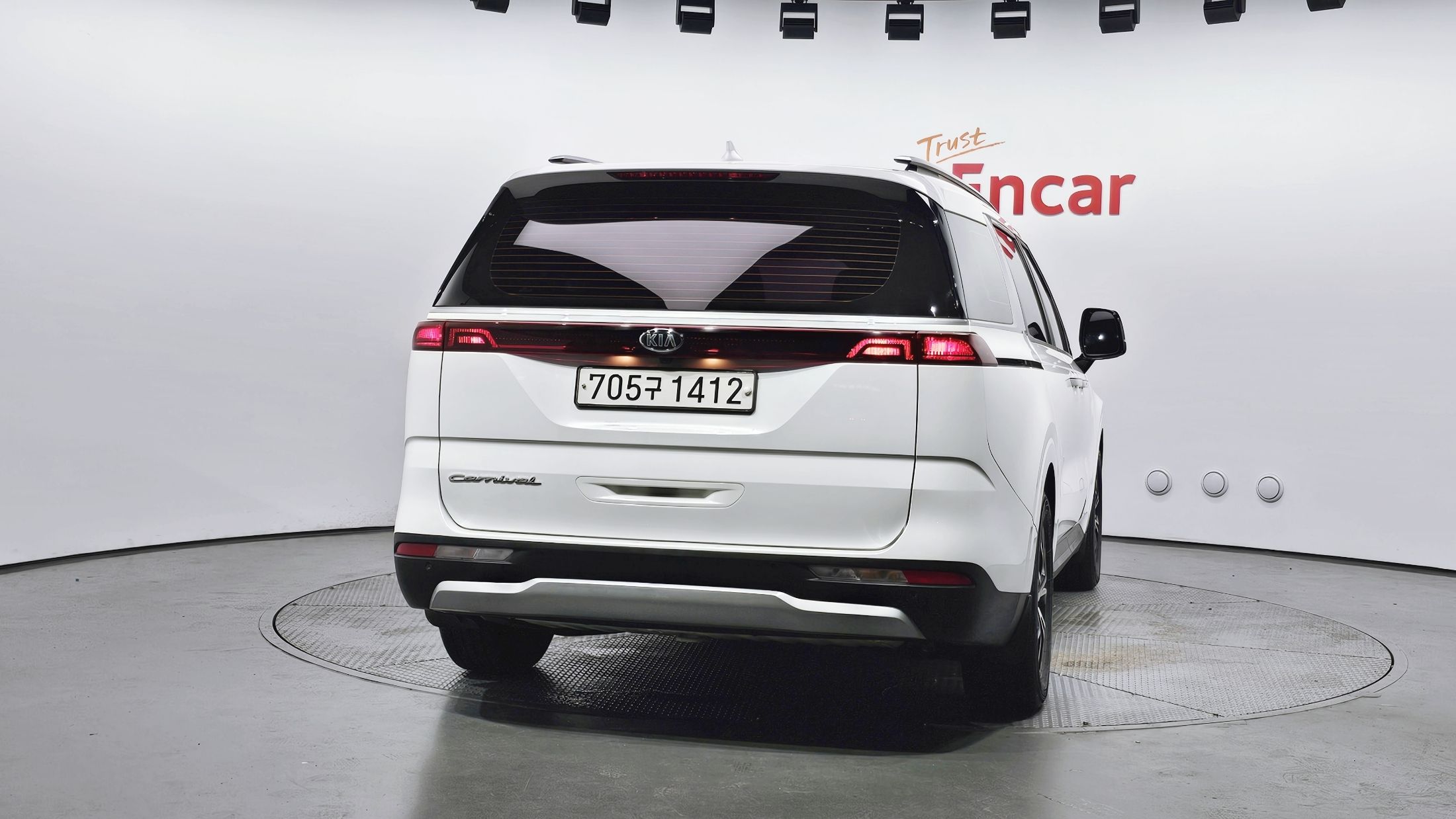 KIA CARNIVAL 2021