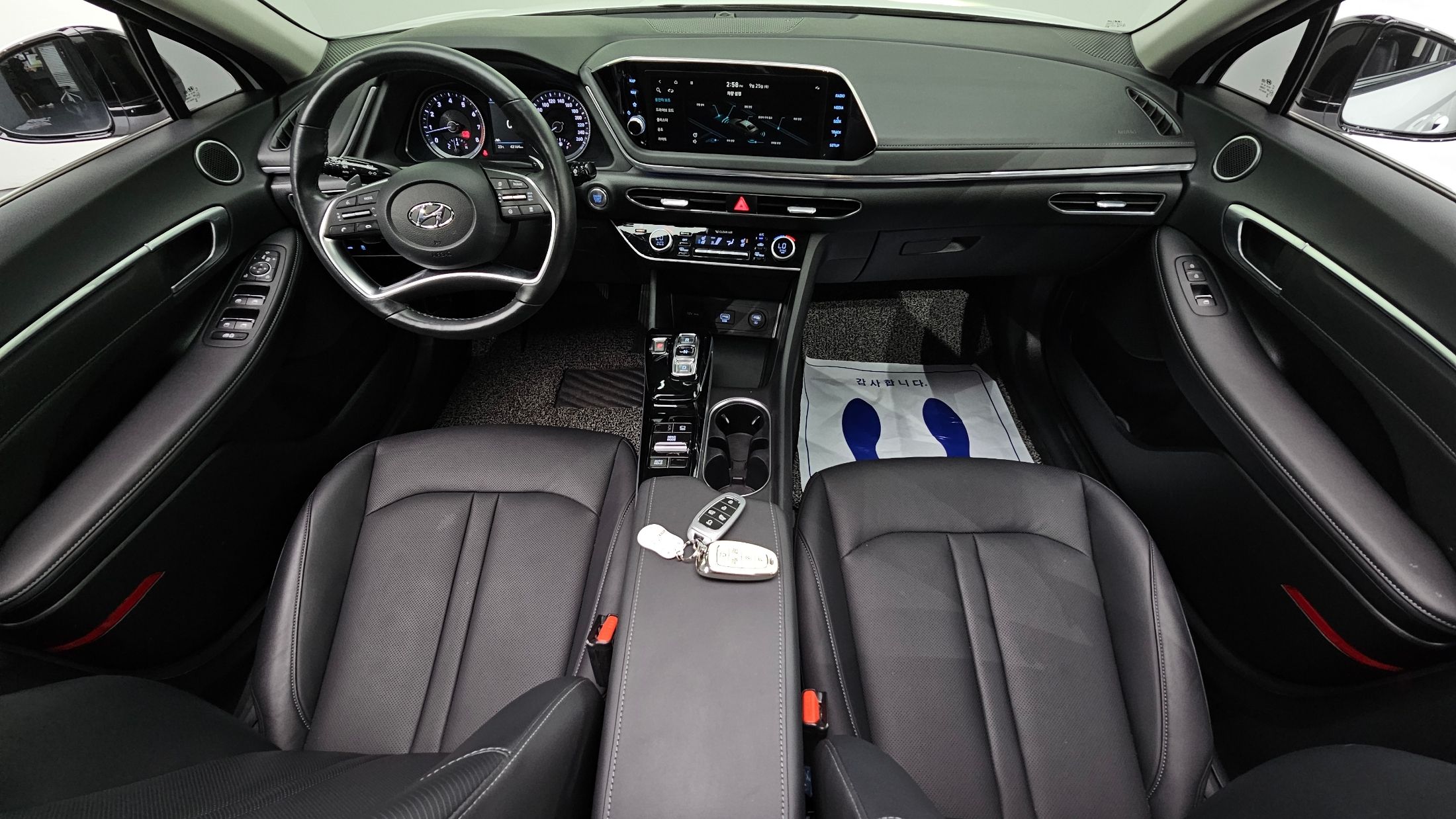 HYUNDAI SONATA DN8 2022