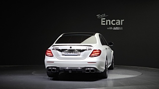 MERCEDES BENZ E-CLASS W213 2019