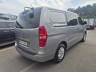 HYUNDAI STAREX GRAND 2020