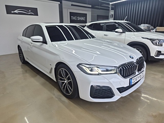 BMW 5-SERIES G30 2023