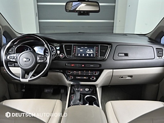 KIA CARNIVAL 2018