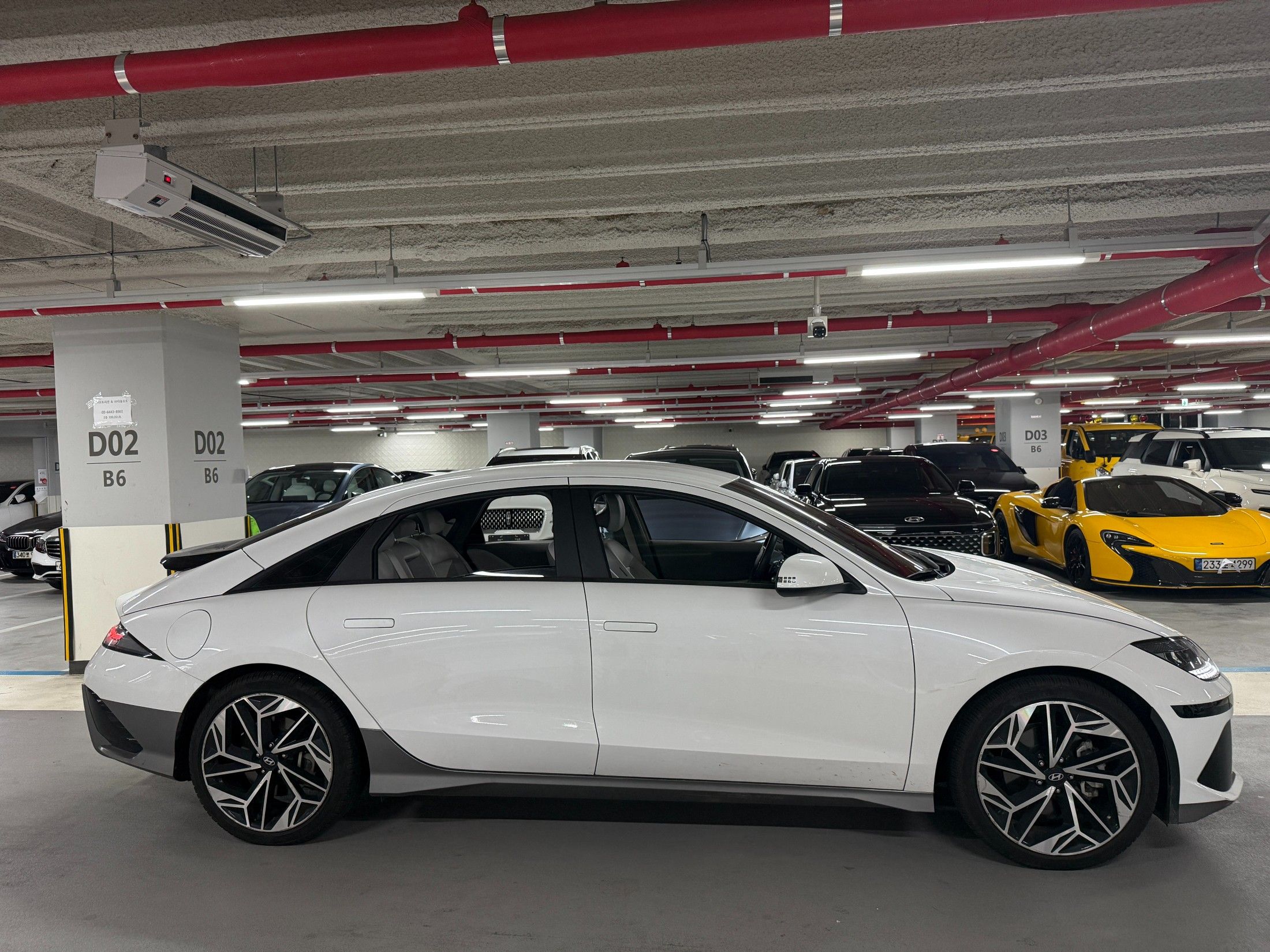 HYUNDAI IONIQ6 2022