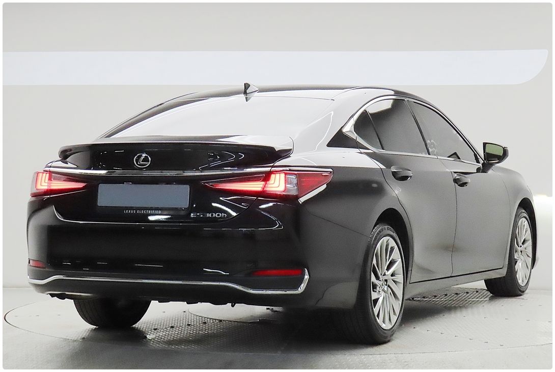 LEXUS ES300H 2023