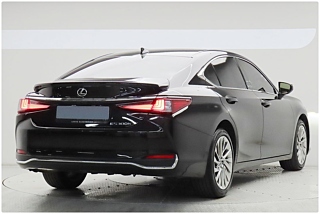LEXUS ES300H 2023