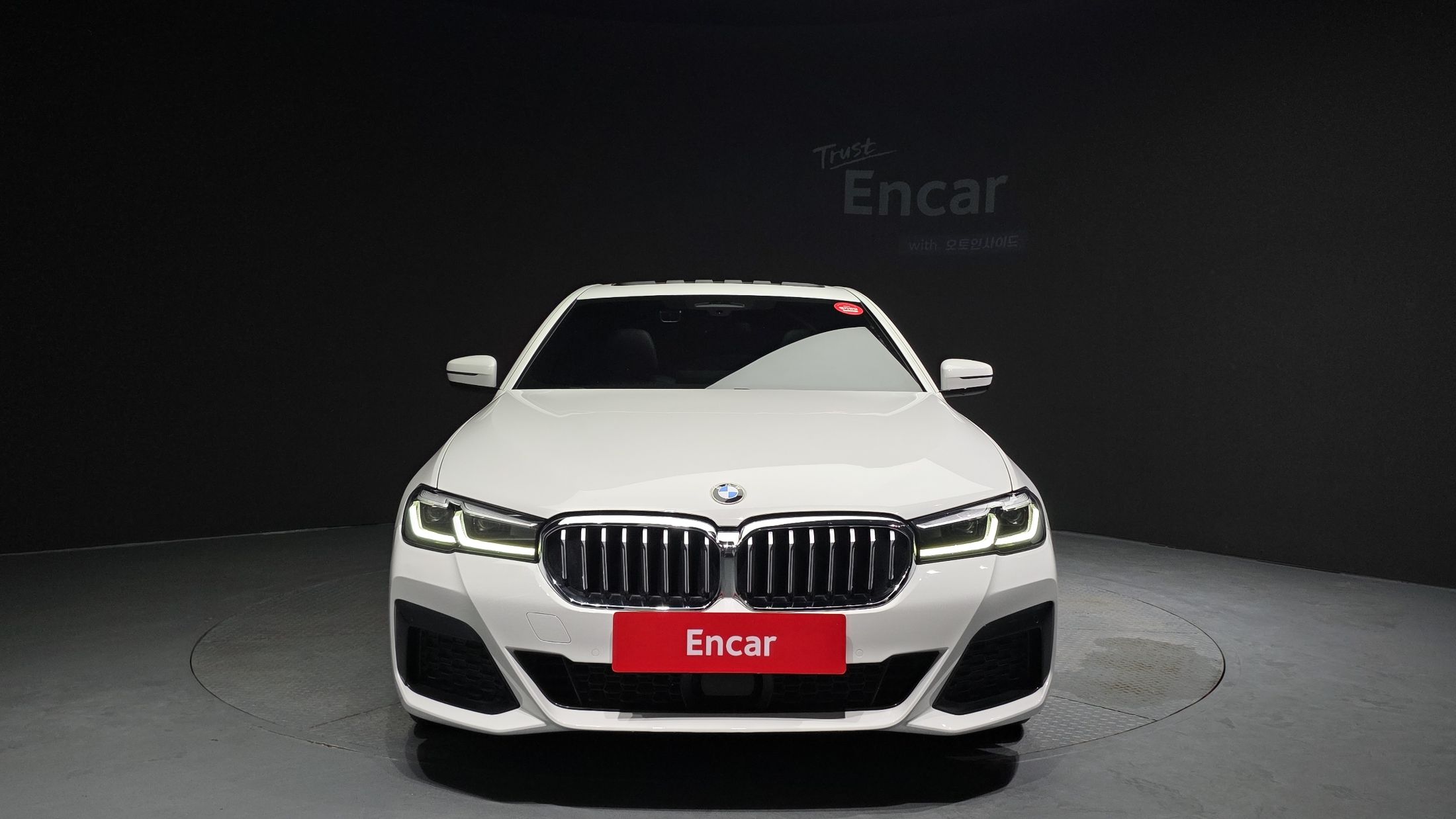 BMW 5-SERIES G30 2022