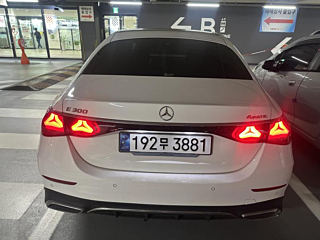MERCEDES BENZ E-CLASS W214 2024