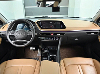 HYUNDAI SONATA DN8 2019