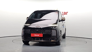 HYUNDAI STARIA 2023