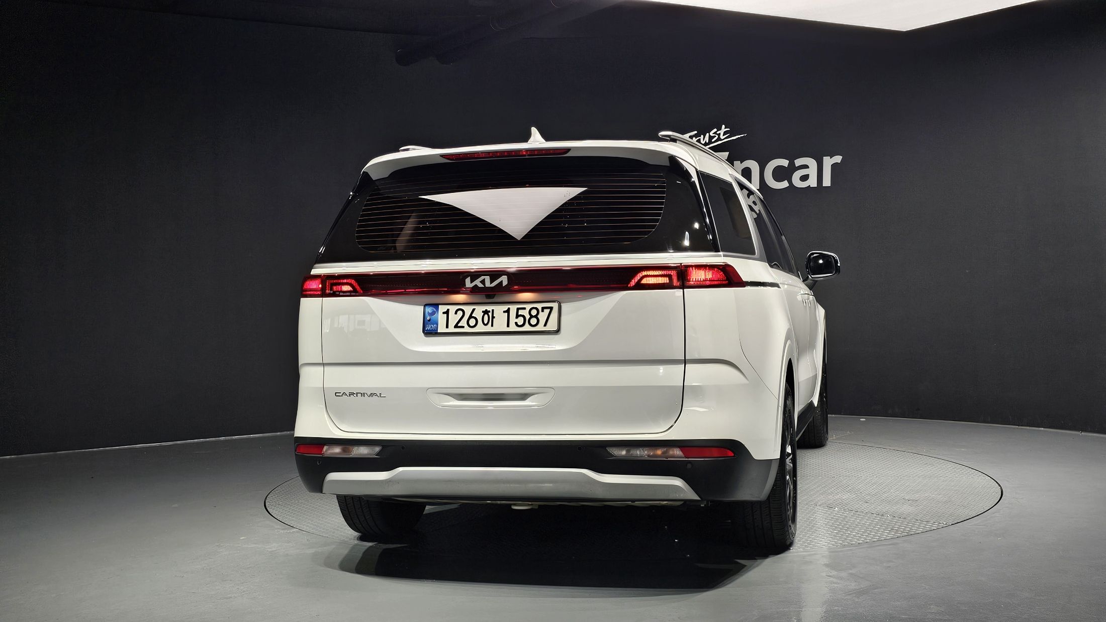 KIA CARNIVAL 2021