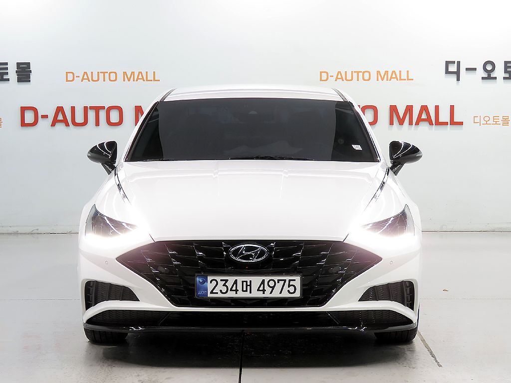 HYUNDAI SONATA DN8 2021