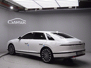 HYUNDAI GRANDEUR HYBRID GN7 2023
