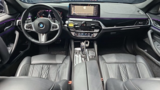BMW 5-SERIES G30 2021