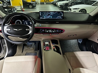 GENESIS GV70 2022