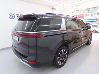 KIA CARNIVAL 2021