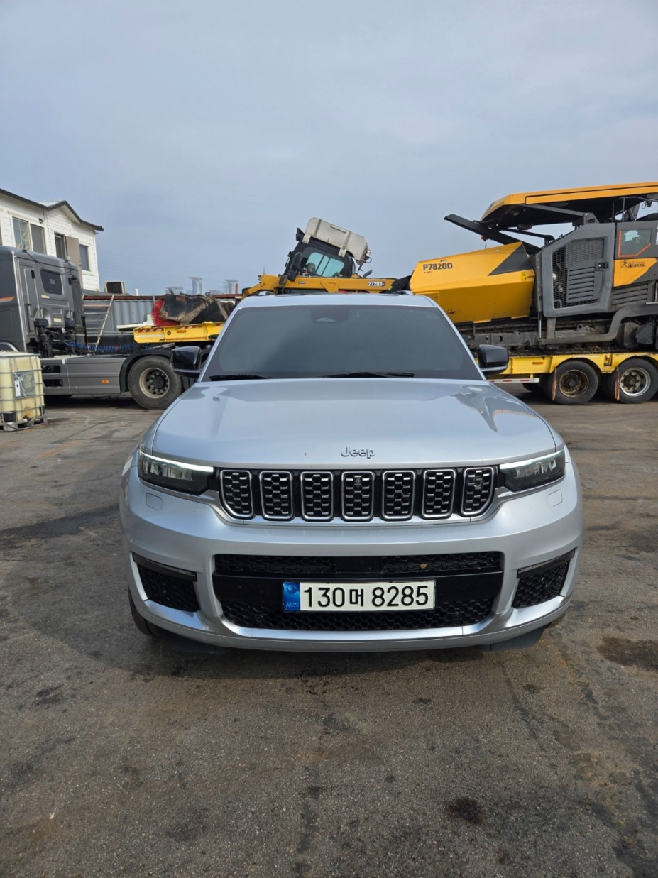 JEEP GRAND CHEROKEE WL 2021