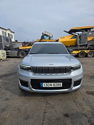 JEEP GRAND CHEROKEE WL 2021