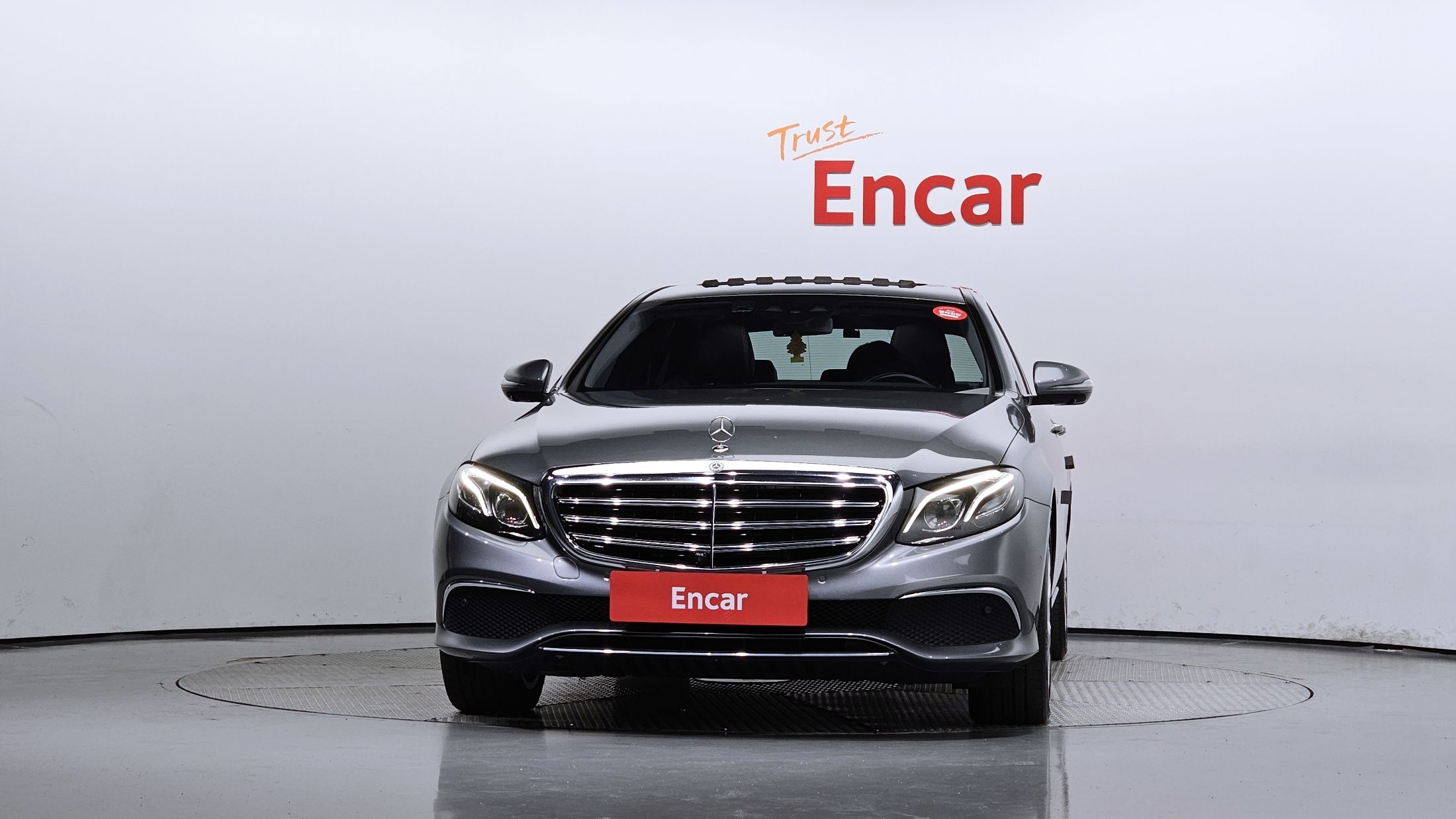 MERCEDES BENZ E-CLASS W213 2018