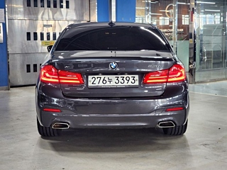 BMW 5-SERIES G30 2020