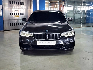 BMW 5-SERIES G30 2020