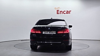 BMW 5-SERIES G30 2018