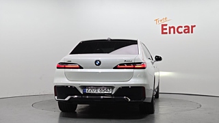 BMW 7-SERIES G70 2024