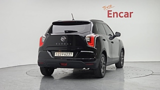 SSANGYONG TIVOLI VERY NEW 2021