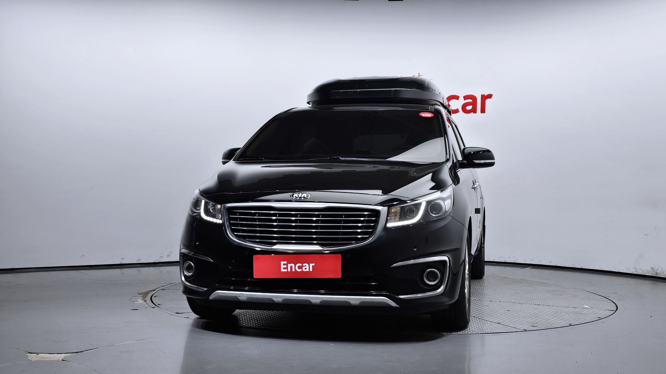 KIA CARNIVAL 2016
