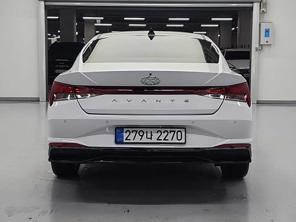 HYUNDAI AVANTE HYBRID CN7 2022