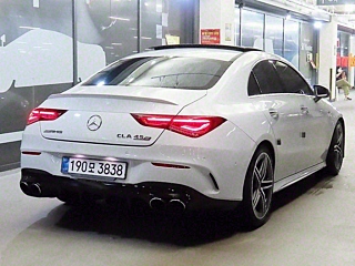 MERCEDES BENZ CLA-CLASS C118 2021