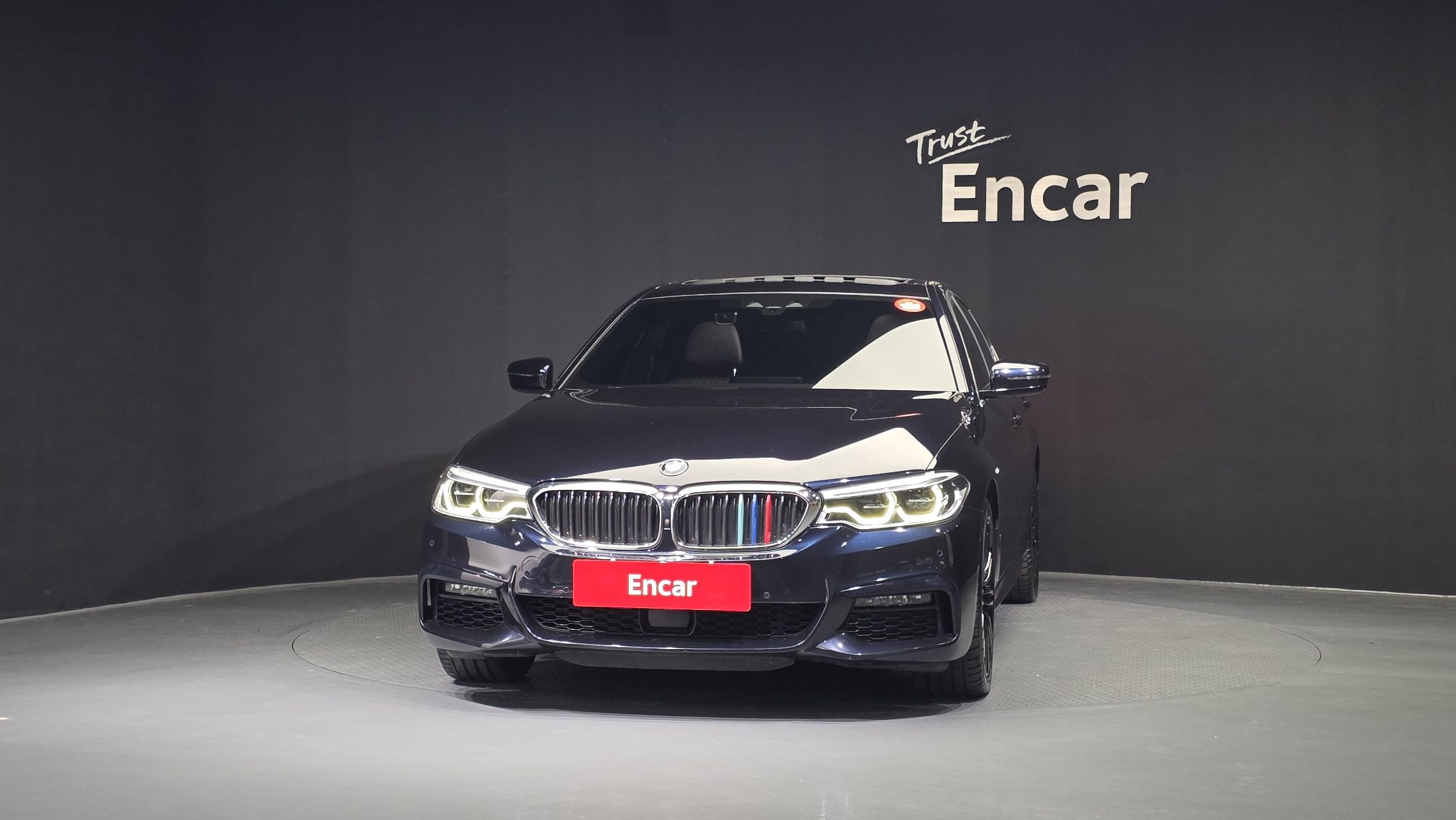 BMW 5-SERIES G30 2020
